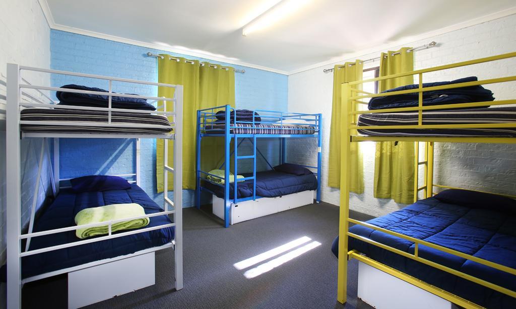 Aussitel Backpackers Hostel Coffs Harbour Exterior photo